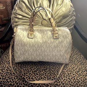 Michael Kors Large Grayson
